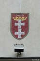 Rathaus Wilmersdorf - Innenhof mit Wappen Danzig