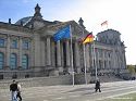 vor dem Reichstag